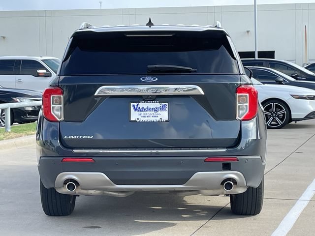 Used 2024 Ford Explorer Limited w/ Limited Technology Package RWD image 5