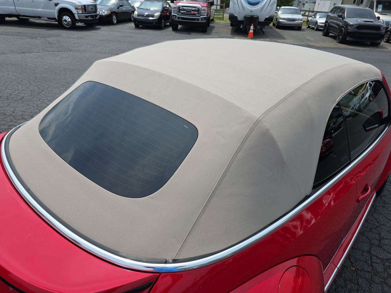 Used 2018 Volkswagen Beetle 2.0T Coast image 27