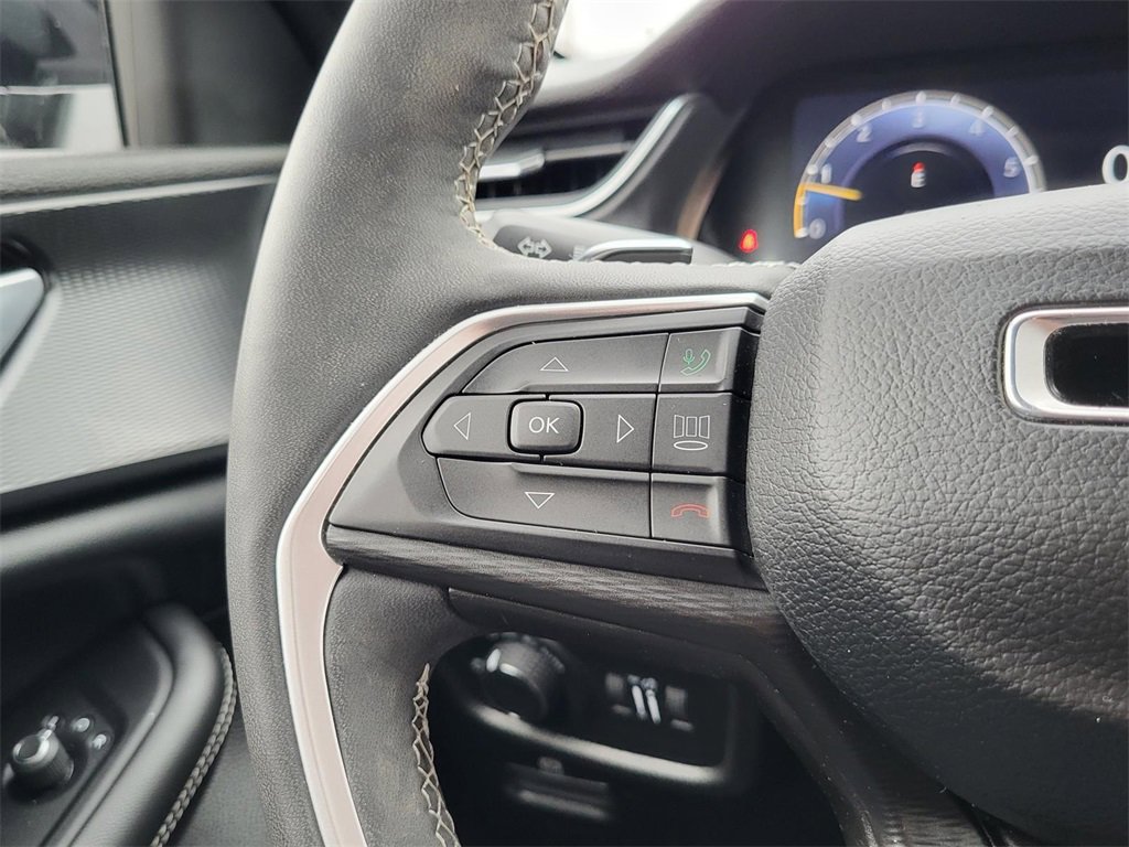 Used 2023 Jeep Grand Cherokee Altitude image 23