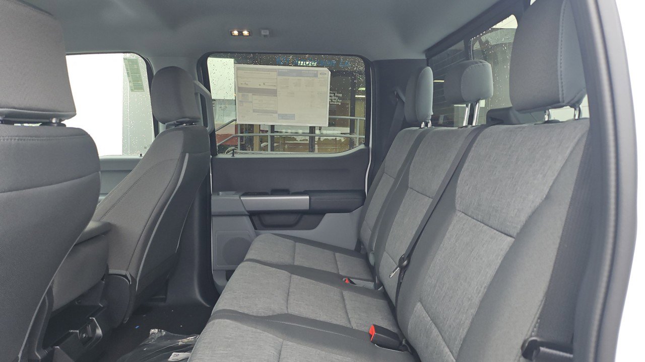 New 2026 Ford F250 XL AWD/4WD image 9