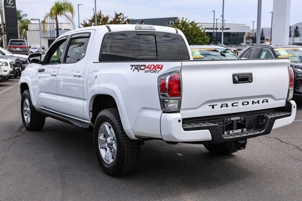 Used 2020 Toyota Tacoma TRD Sport w/ Technology Package AWD/4WD image 20