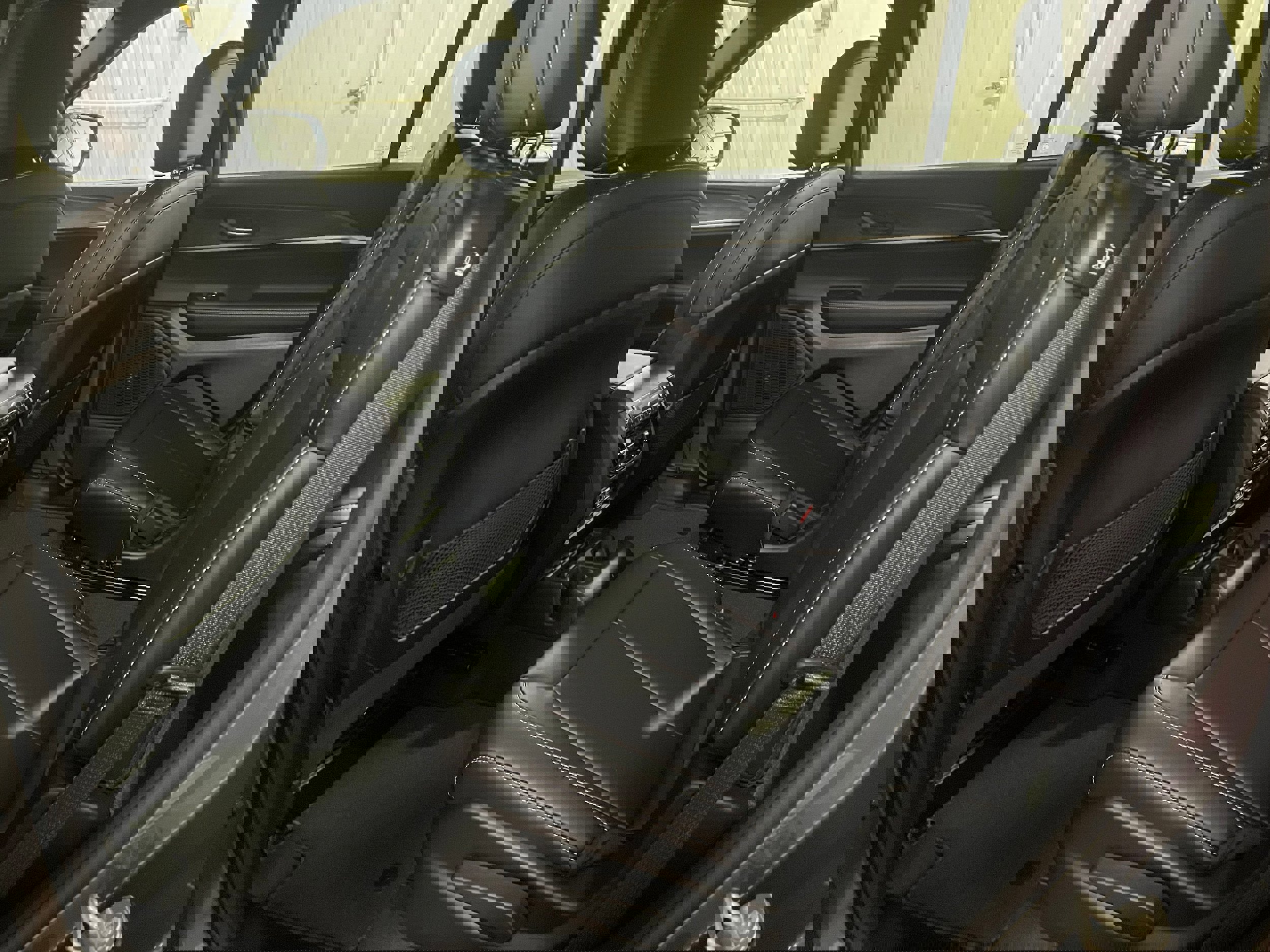 New 2025 Jeep Grand Cherokee L Limited image 7