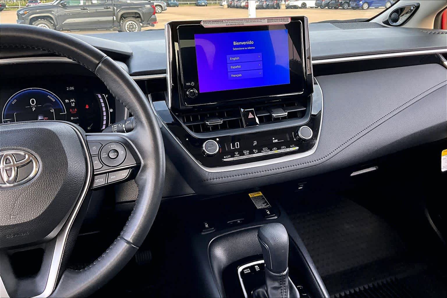 Used 2024 Toyota Corolla XLE FWD image 7