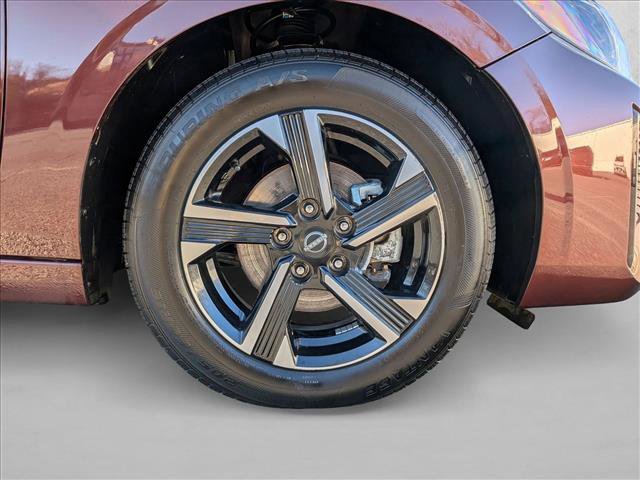 Used 2024 Nissan Sentra SV image 25