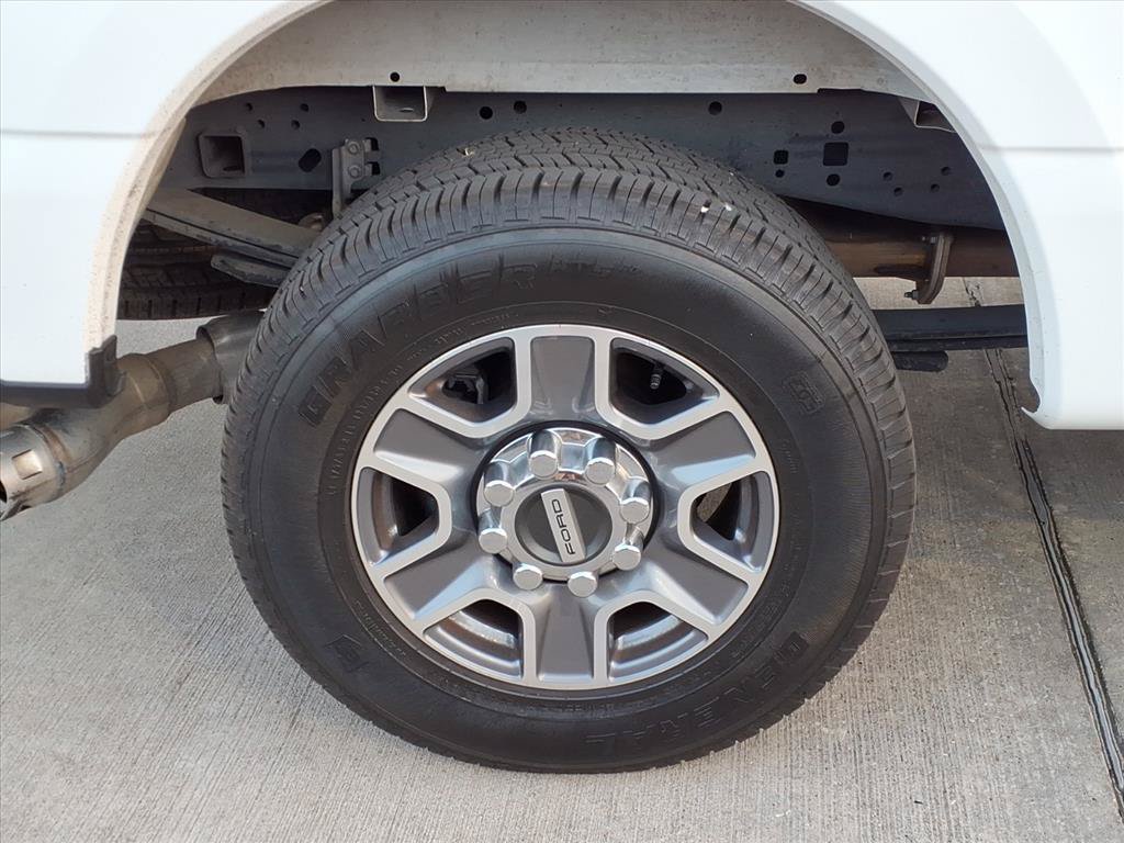 Used 2026 Ford F250 Lariat RWD image 13