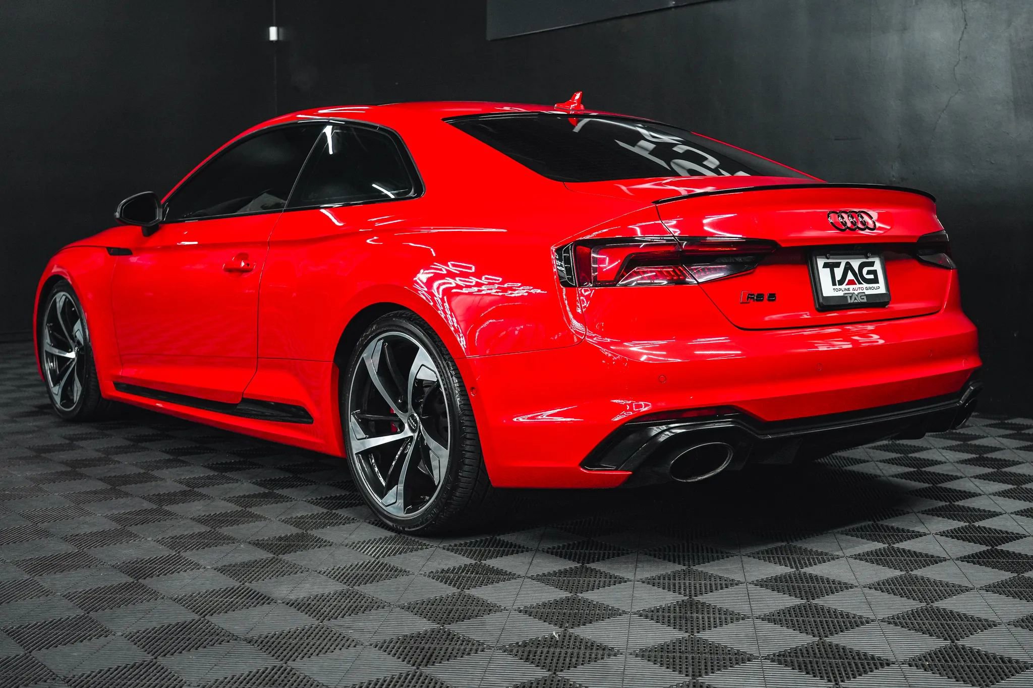 Used 2019 Audi RS 5 w/ RS Driver Assistance Package image 36