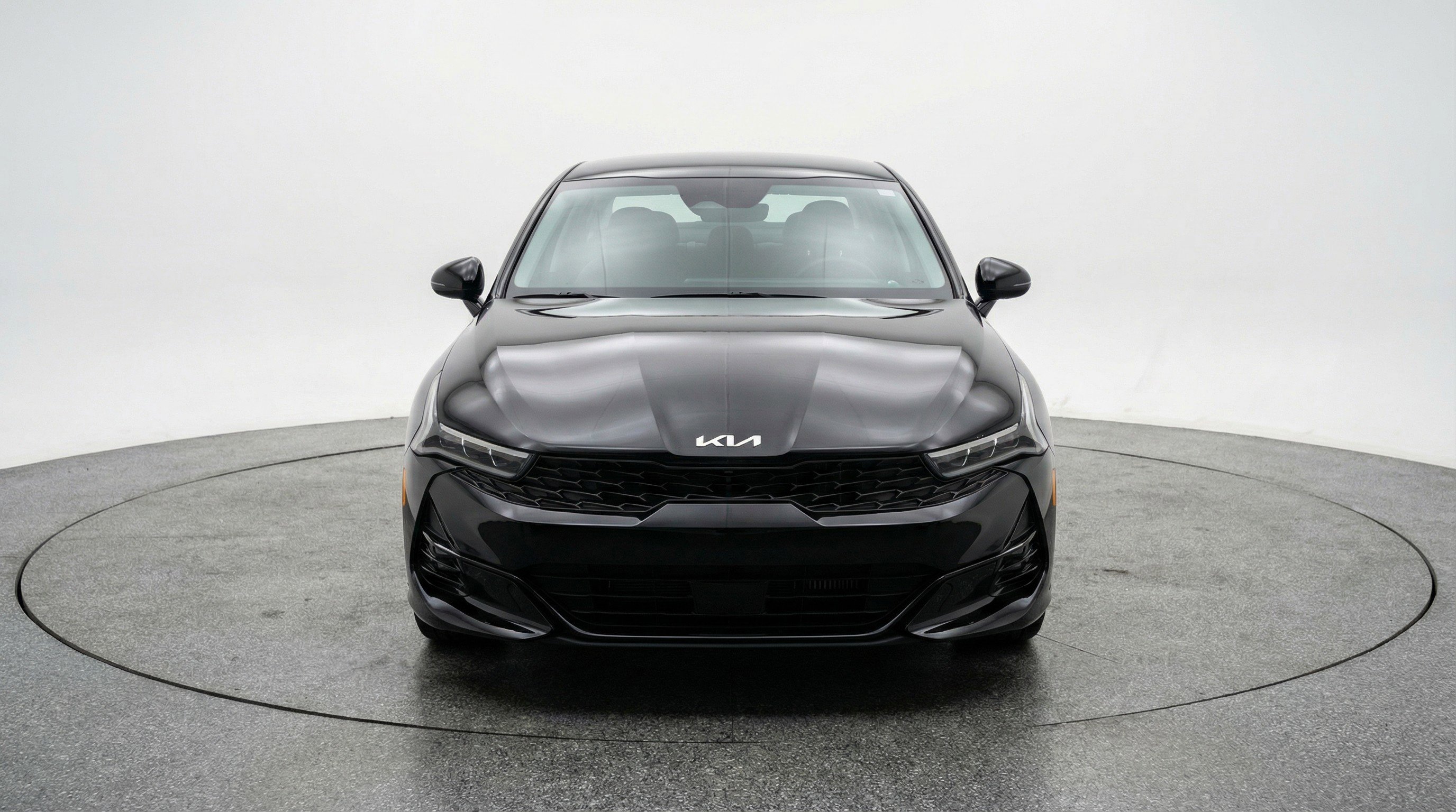 Used 2025 Kia K5 LXS image 2