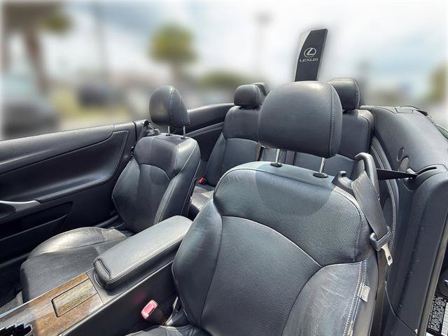 Used 2012 Lexus IS 250C w/ Luxury Pkg RWD image 16
