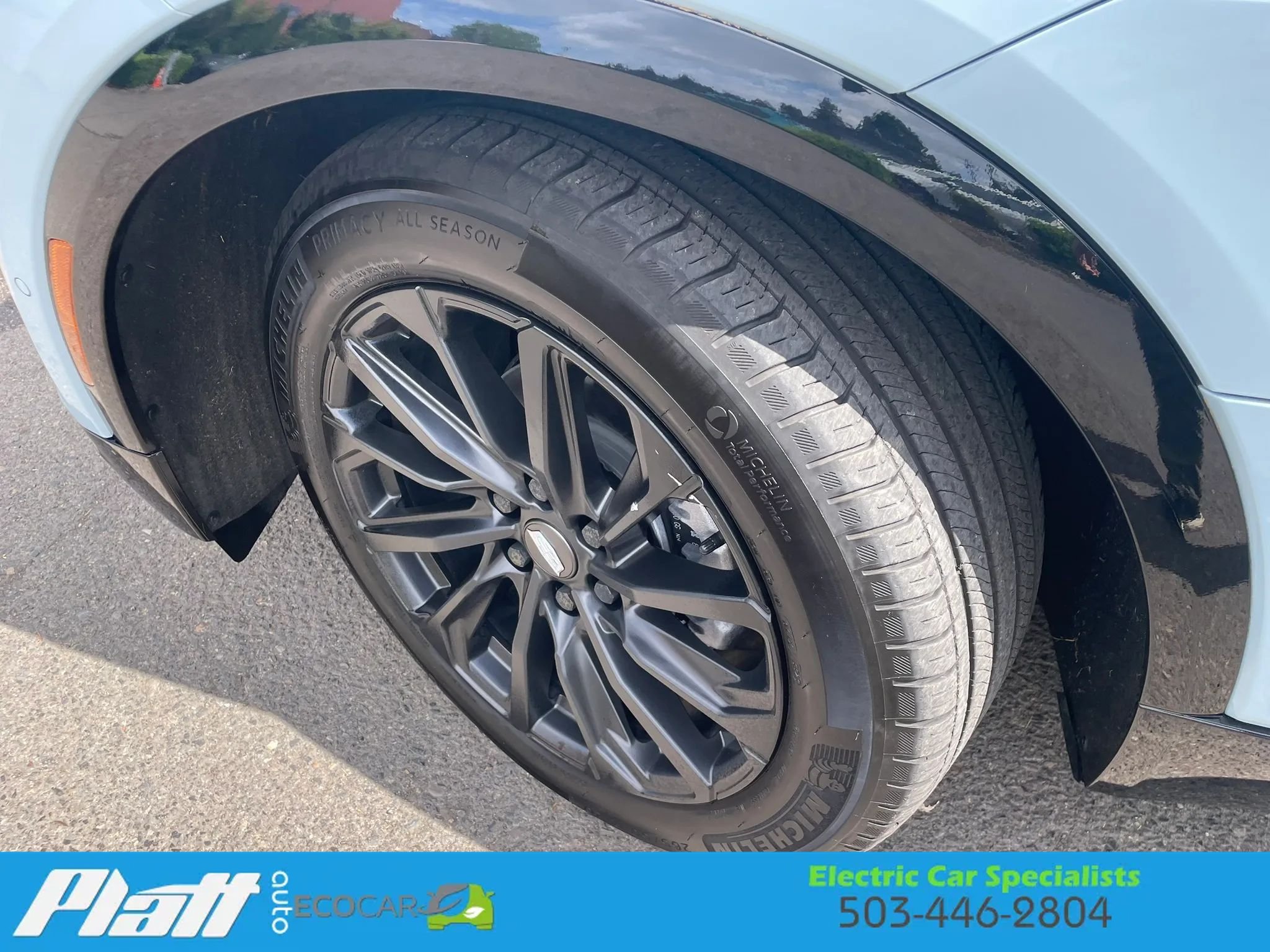 Used 2024 Cadillac Lyriq Sport AWD/4WD image 21