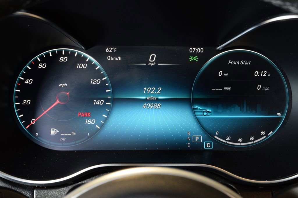 Used 2021 Mercedes-Benz GLC 300 4MATIC image 20
