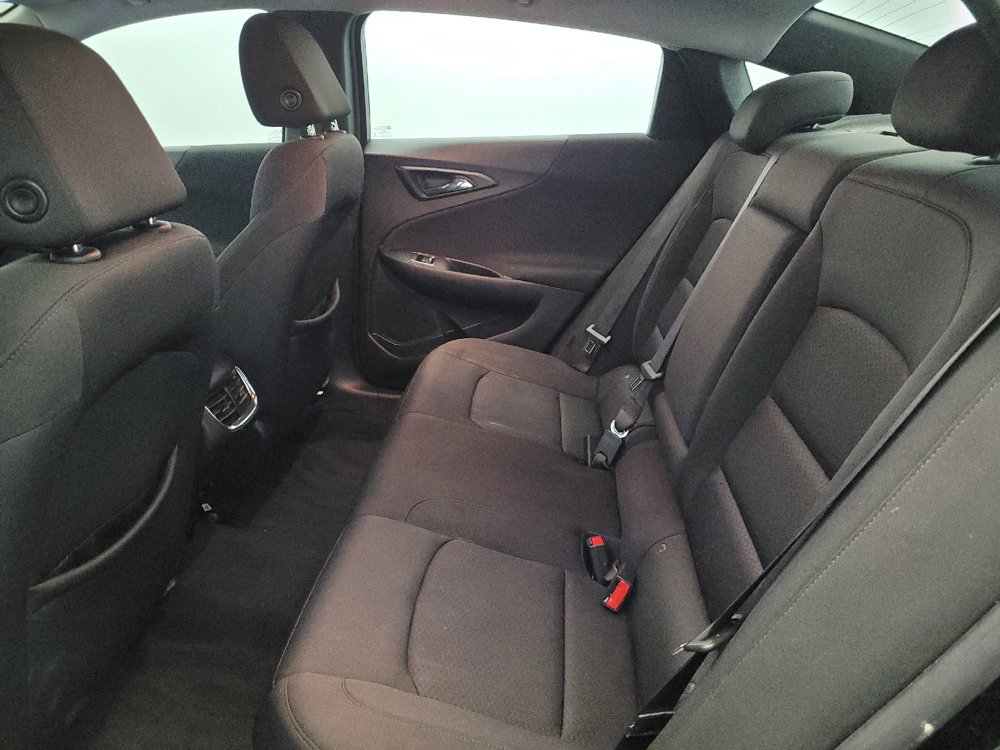 Used 2020 Chevrolet Malibu LT FWD image 18