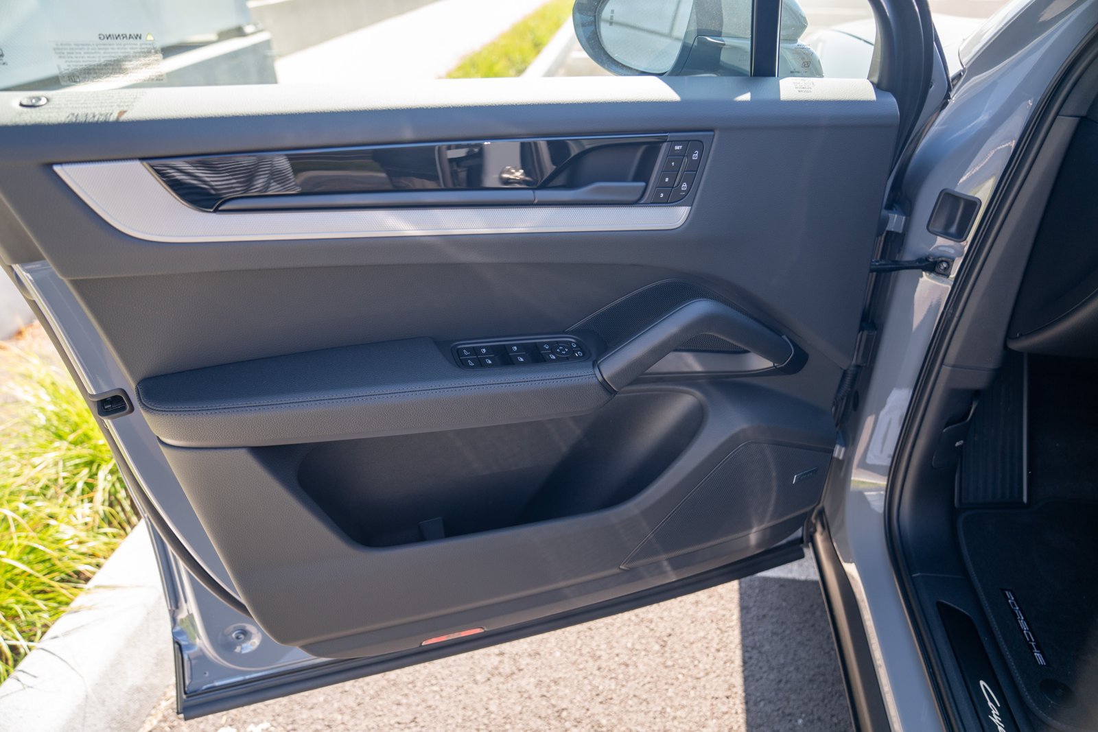 New 2026 Porsche Cayenne AWD/4WD image 10