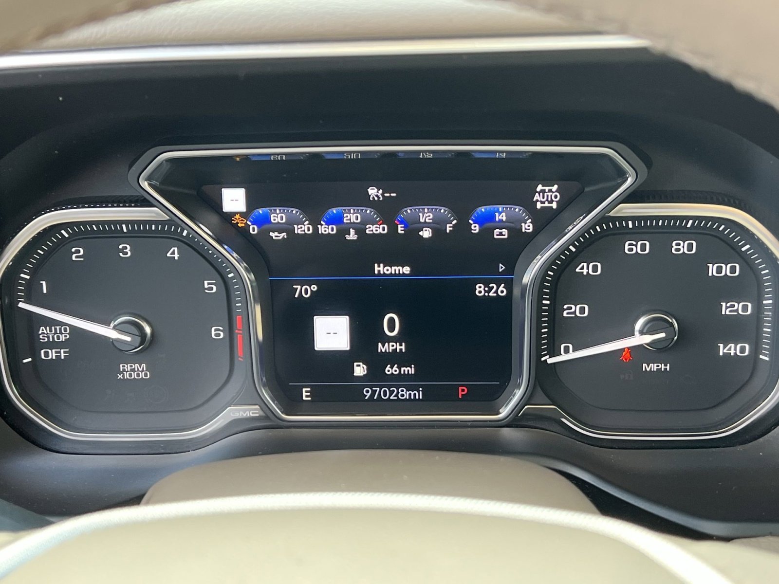 Used 2021 GMC Yukon Denali w/ Denali Premium Package image 25