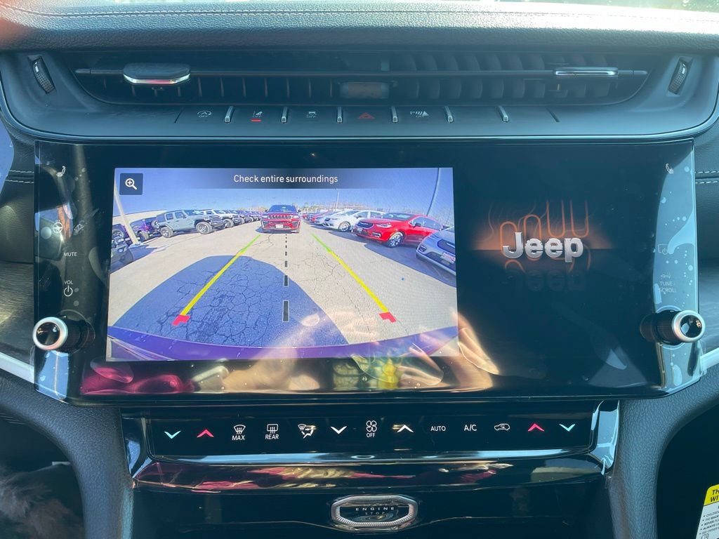 New 2026 Jeep Grand Cherokee Altitude AWD/4WD image 6