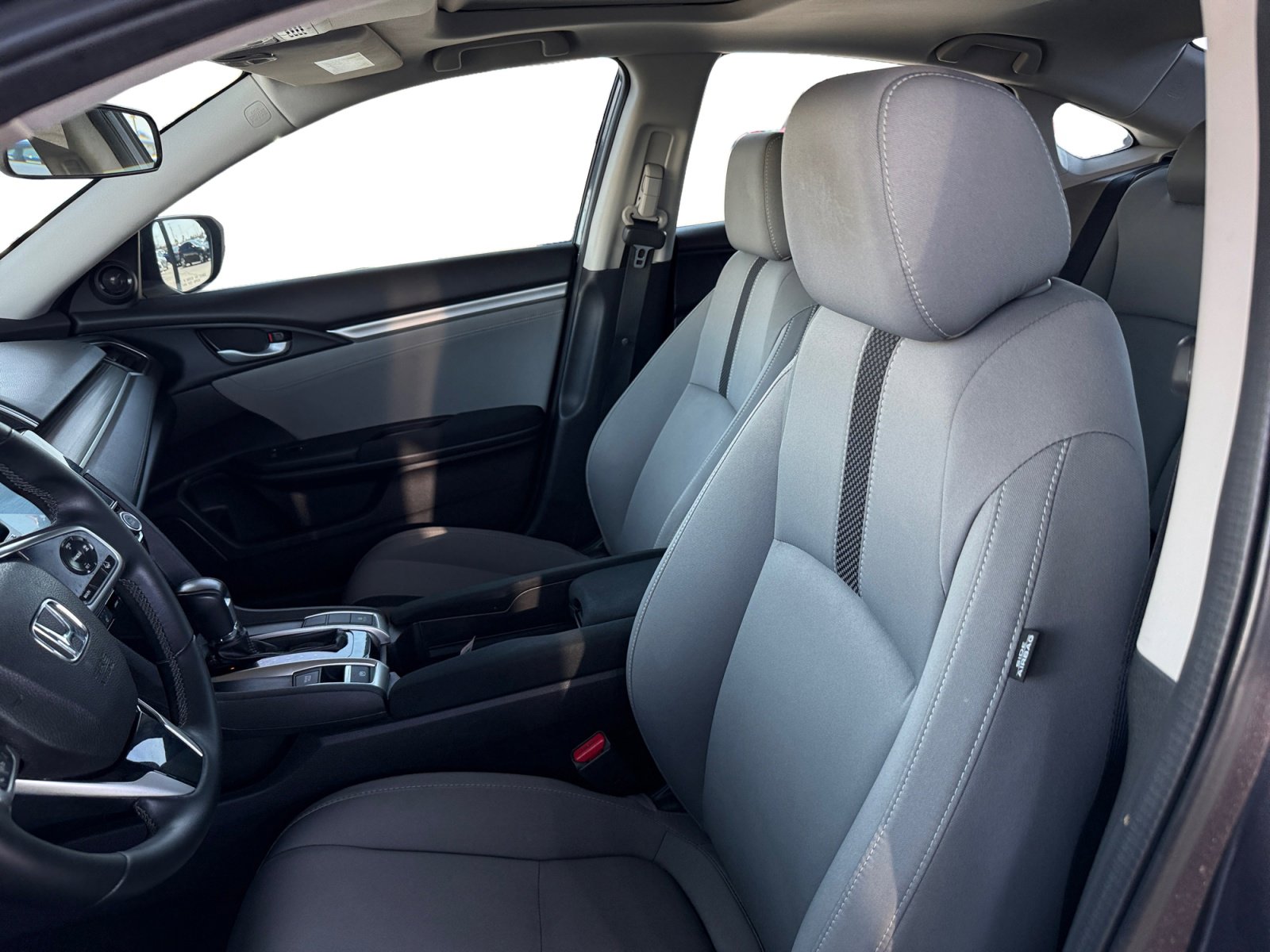 Used 2019 Honda Civic EX image 10