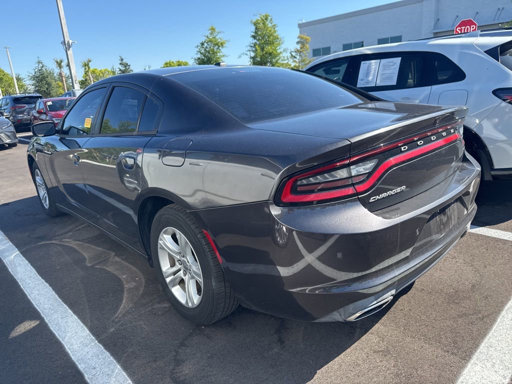 Used 2020 Dodge Charger SXT w/ Leather Interior Group RWD image 6