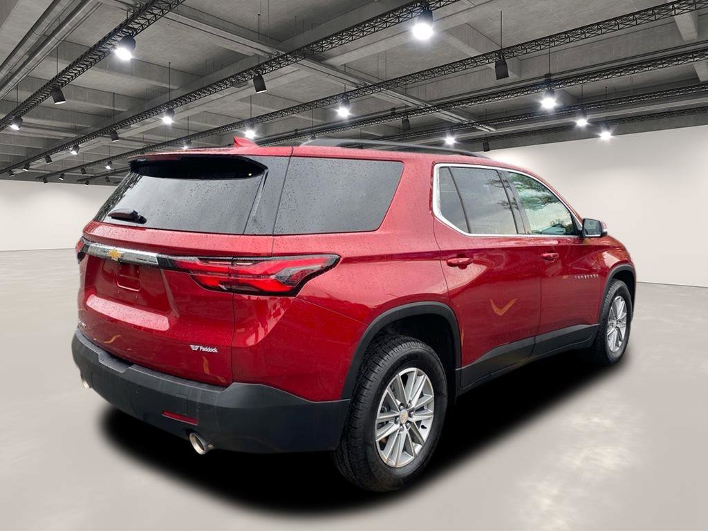 Used 2023 Chevrolet Traverse LT image 7