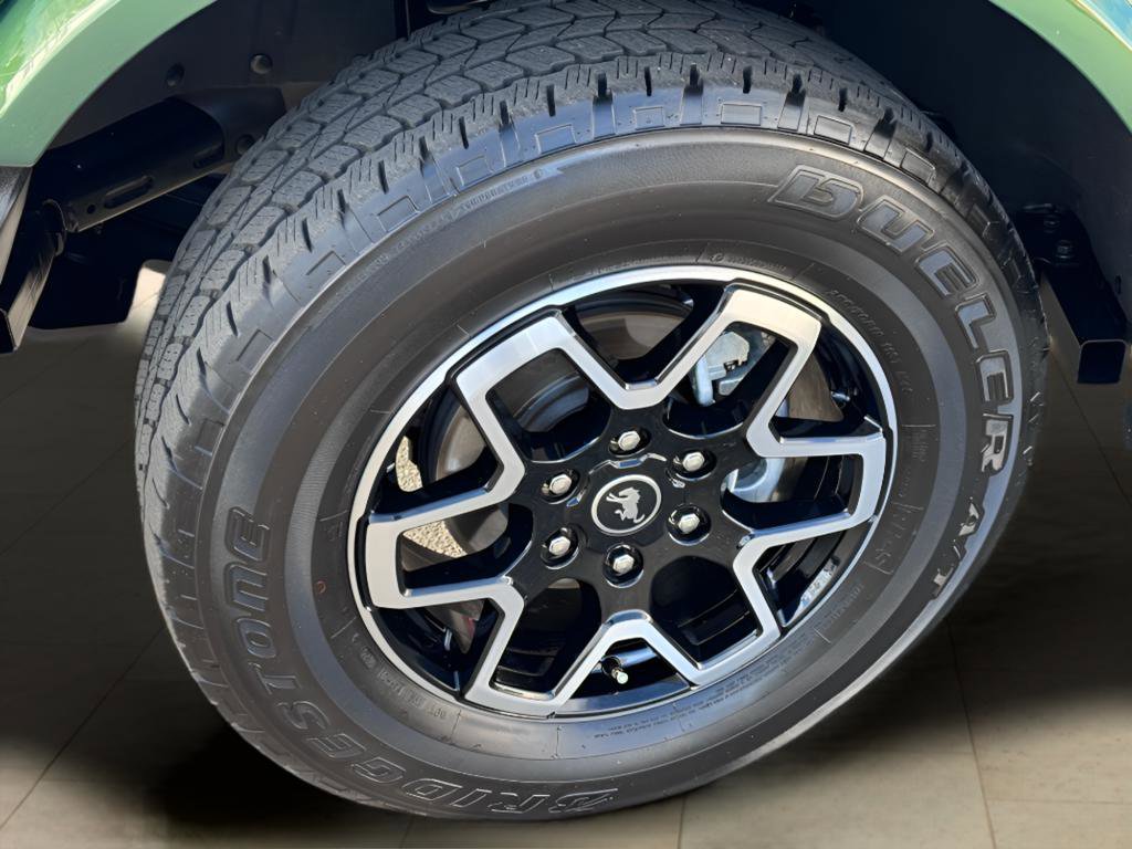 Used 2024 Ford Bronco Outer Banks image 22