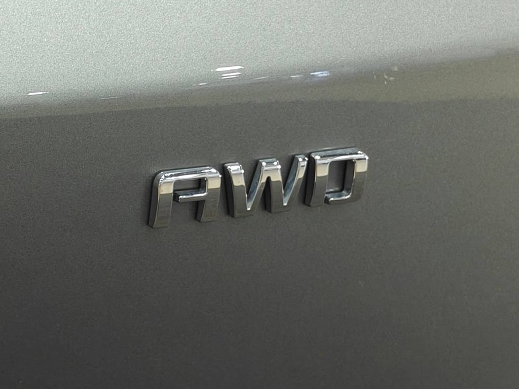 Used 2024 Chevrolet Blazer EV LT AWD/4WD image 65