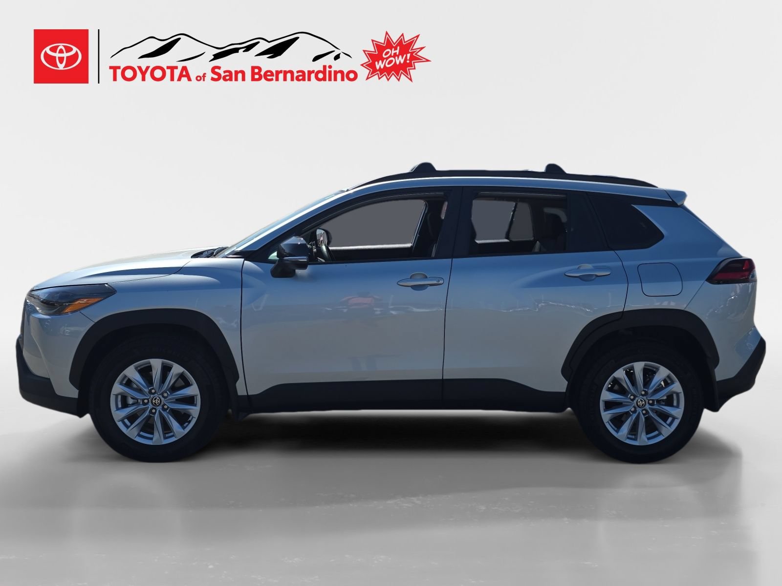 Certified 2026 Toyota Corolla Cross LE FWD image 2