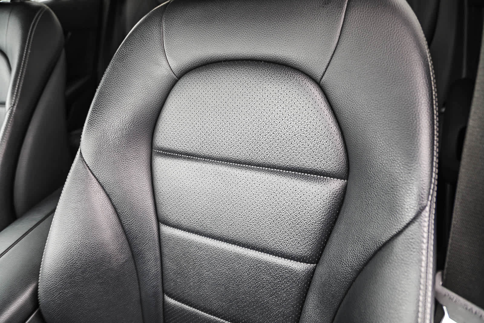 Used 2016 Mercedes-Benz GLC 300 image 24