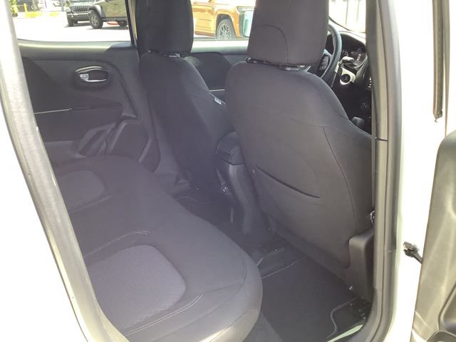 Used 2021 Jeep Renegade Latitude FWD image 33