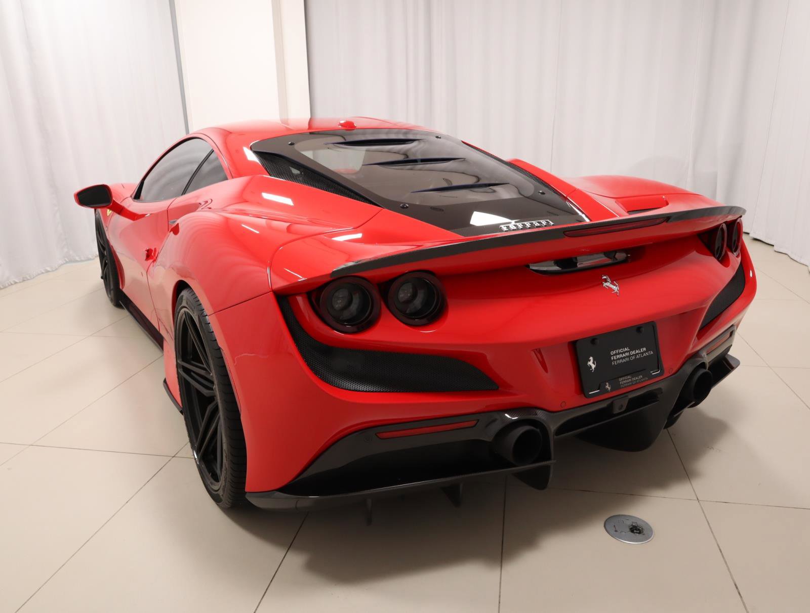 Used 2022 Ferrari F8 Tributo image 13