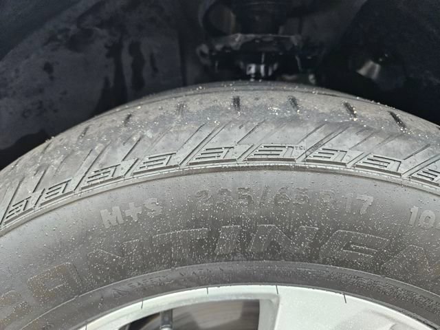 Used 2024 Kia Sorento LX image 28