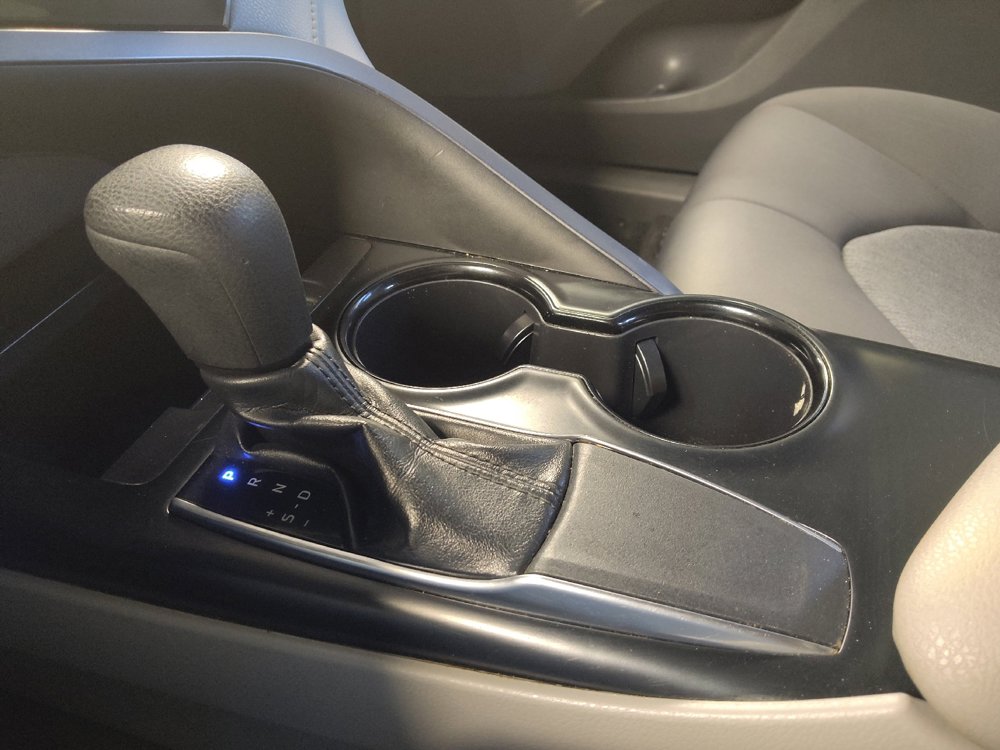 Used 2019 Toyota Camry LE image 26