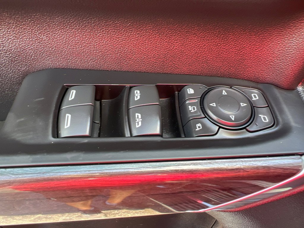 Used 2020 Chevrolet Silverado 3500 LTZ w/ LTZ Premium Package image 33