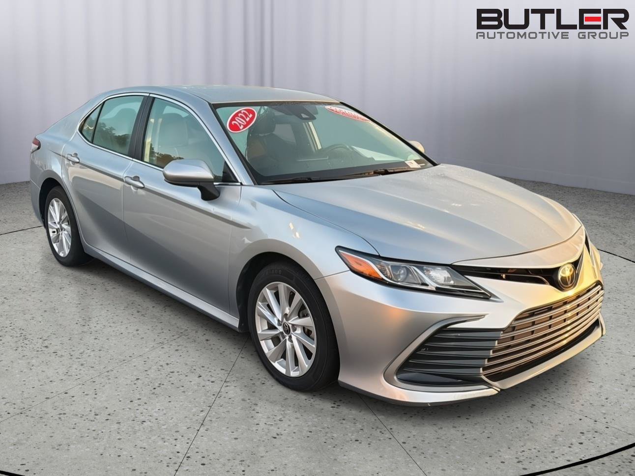 Certified 2022 Toyota Camry LE FWD image 8