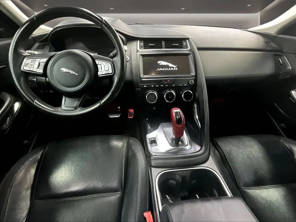 Used 2020 Jaguar E-PACE SE AWD/4WD image 9