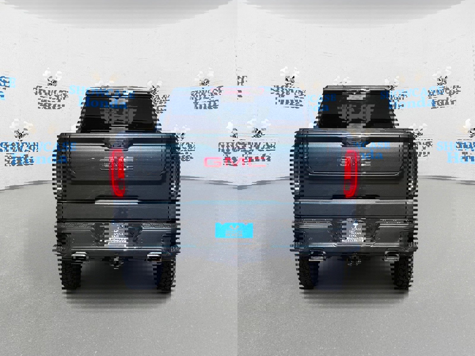 Used 2020 GMC Sierra 1500 AT4 w/ Technology Package image 7