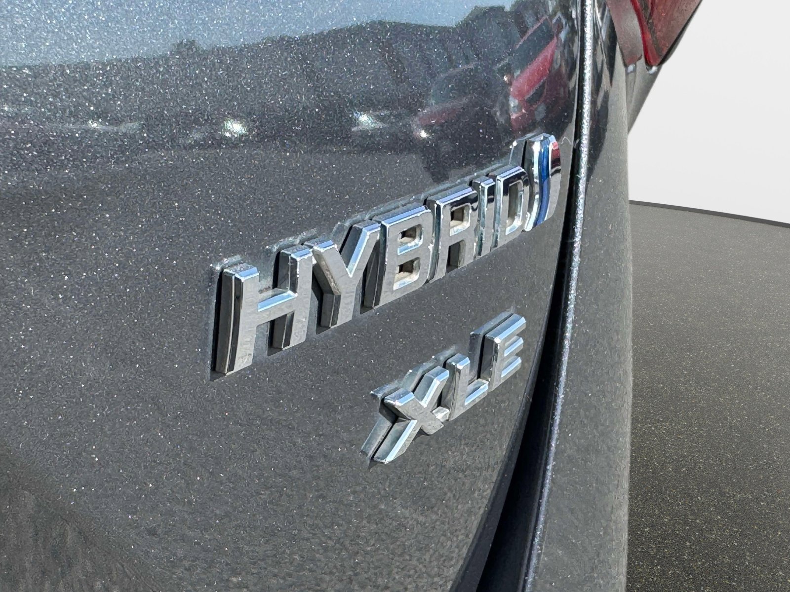 Used 2019 Toyota Prius XLE w/ Advanced Technology Package image 10