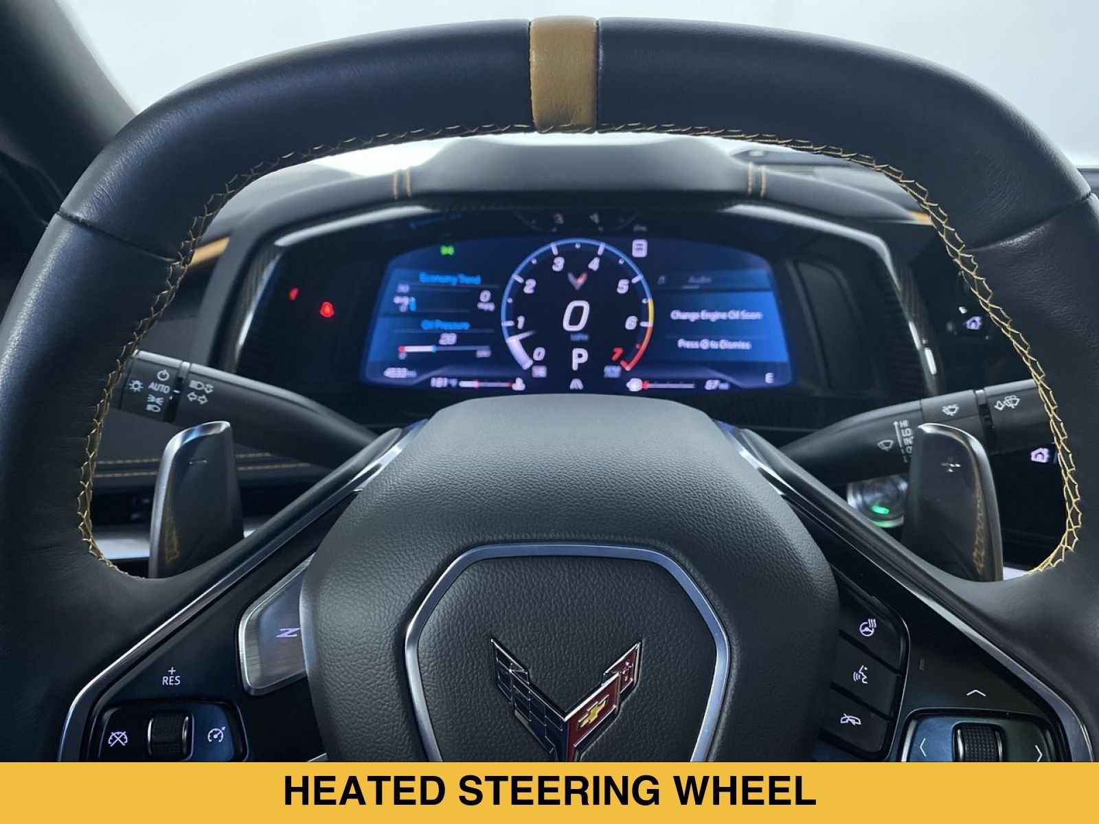 Used 2021 Chevrolet Corvette Stingray Preferred Cpe w/ Z51 Performance Package RWD image 3