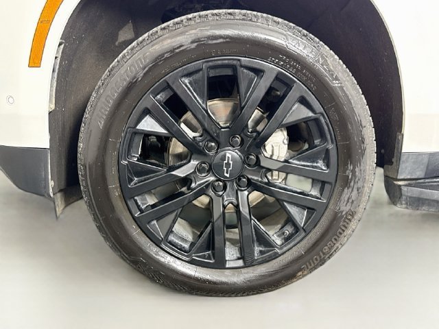 Used 2025 Chevrolet Tahoe Premier AWD/4WD image 33