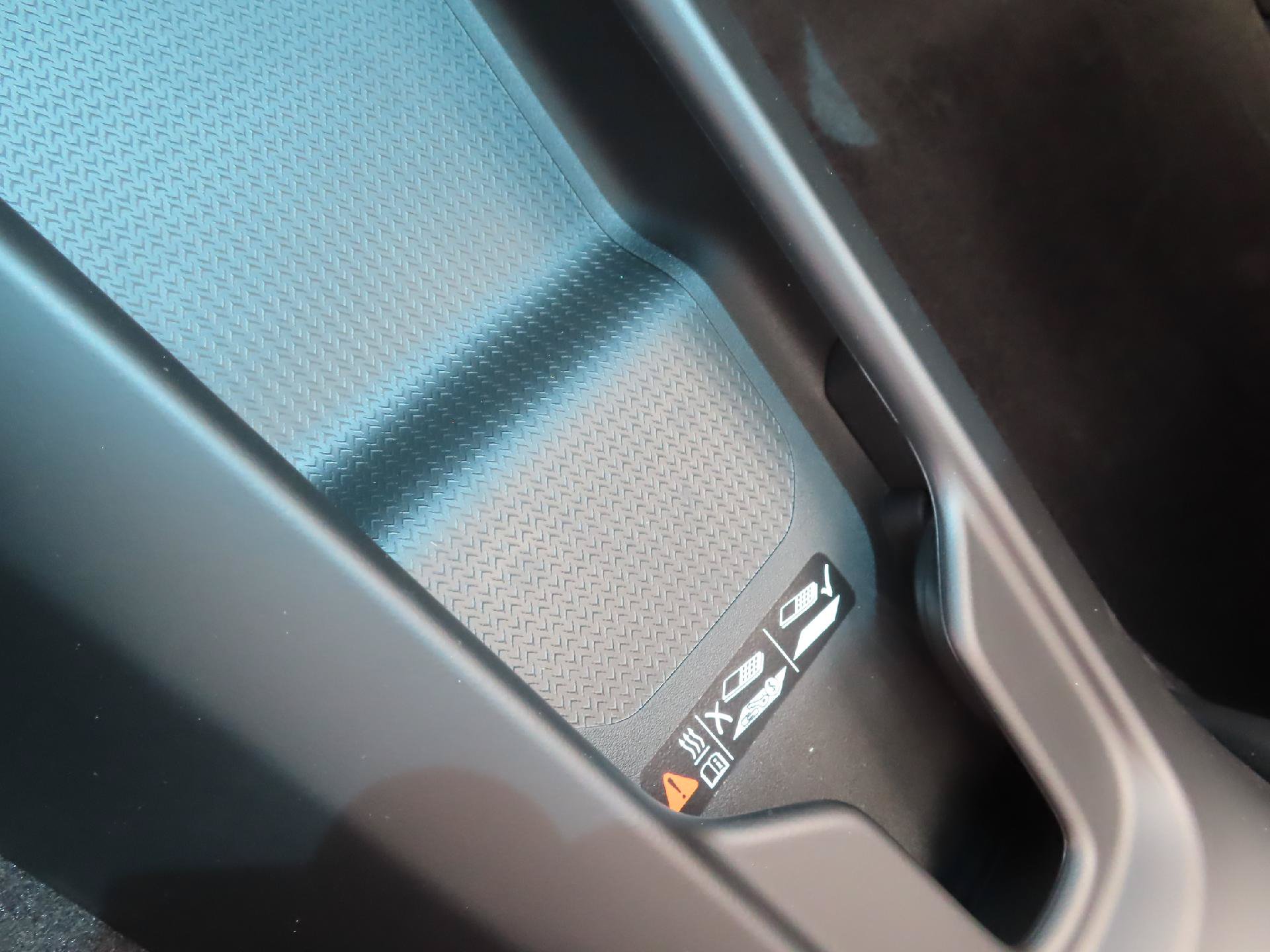New 2027 Chevrolet Corvette Stingray Coupe w/ Z51 Performance Package RWD image 43