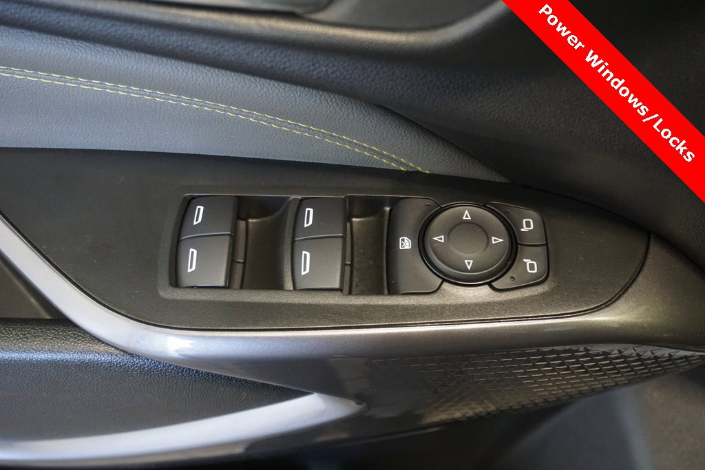 Used 2025 Chevrolet Trax ACTIV w/ Sunroof Package image 6