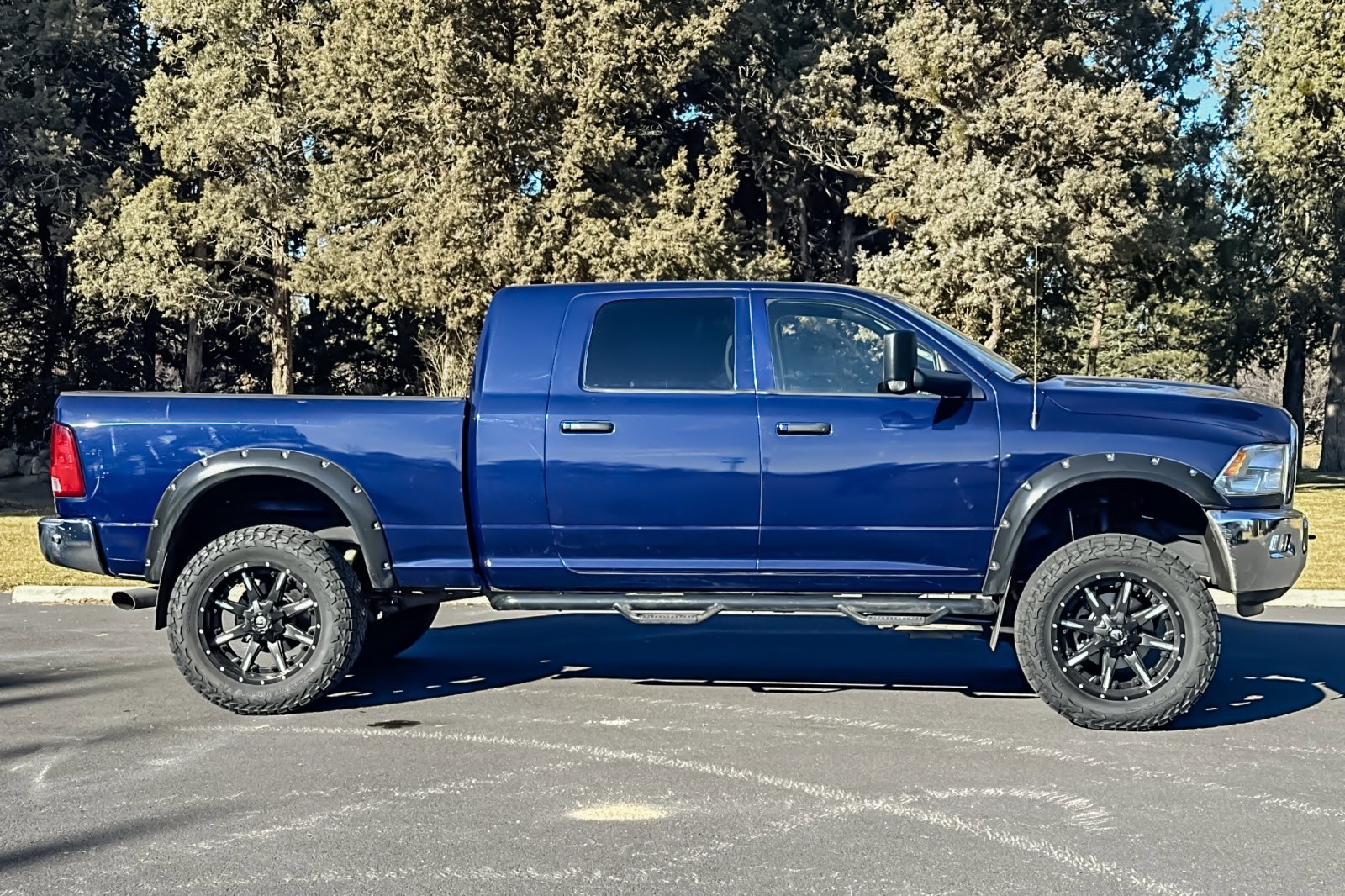 Used 2015 RAM 3500 Big Horn image 3