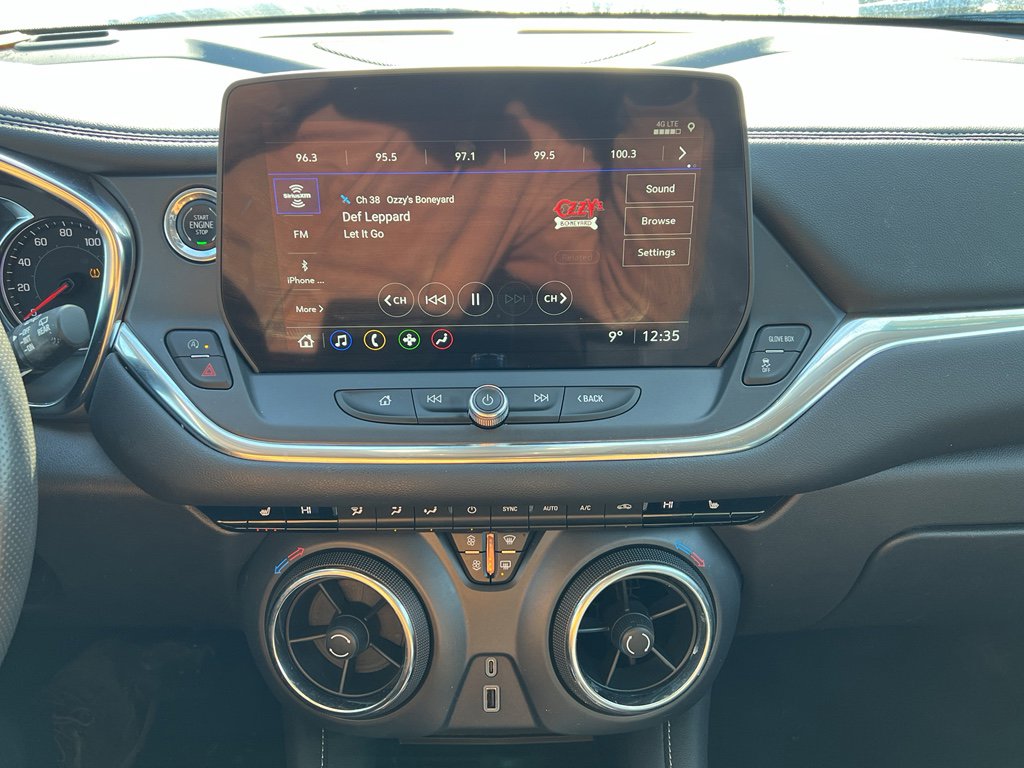 Used 2024 Chevrolet Blazer LT image 12