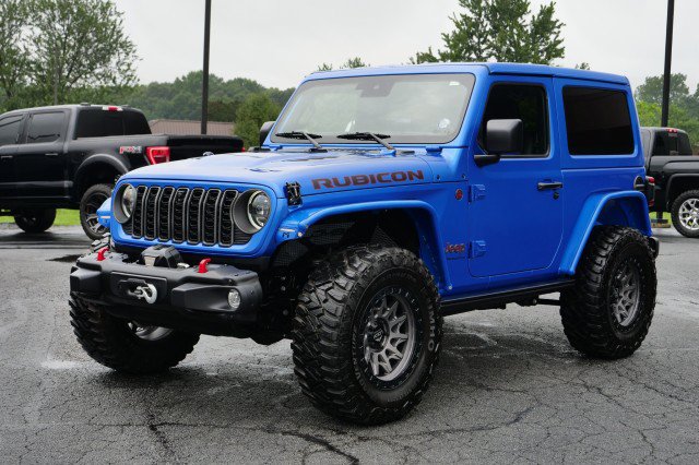 Used 2024 Jeep Wrangler Rubicon AWD/4WD image 6