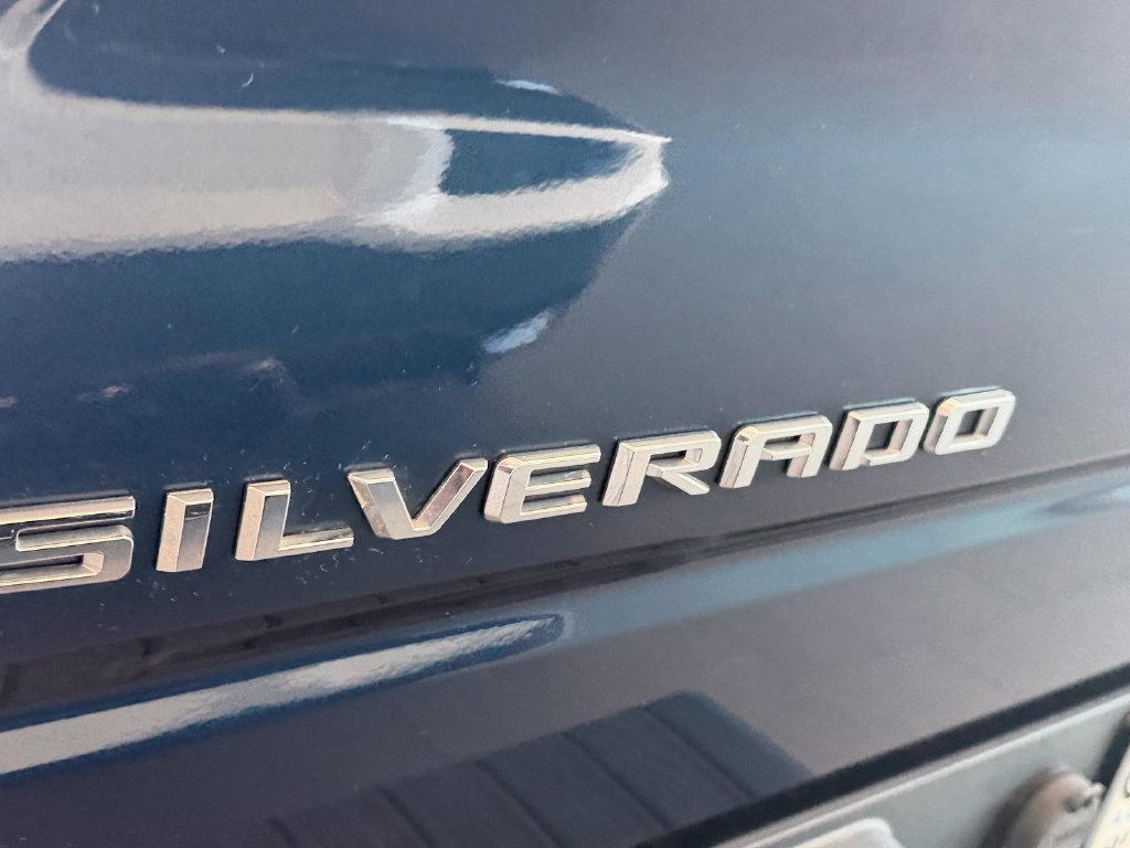 Used 2019 Chevrolet Silverado 1500 Custom Trail Boss w/ Custom Convenience Package AWD/4WD image 14