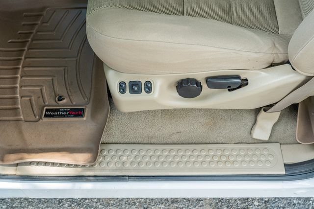 Used 2005 Ford F350 Lariat RWD image 18
