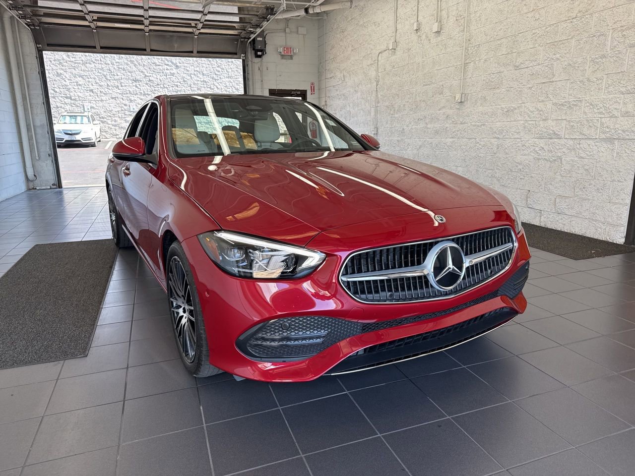 Used 2025 Mercedes-Benz C 300 Sedan image 2