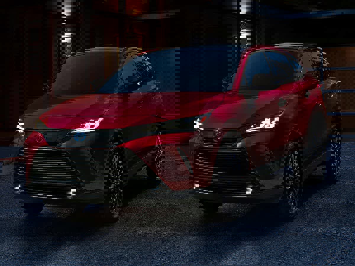 New 2024 Toyota Venza LE