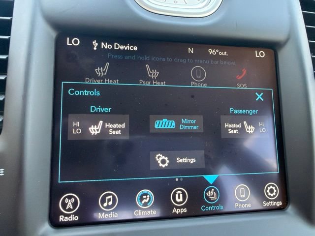 Used 2017 Chrysler 300 Limited RWD image 25