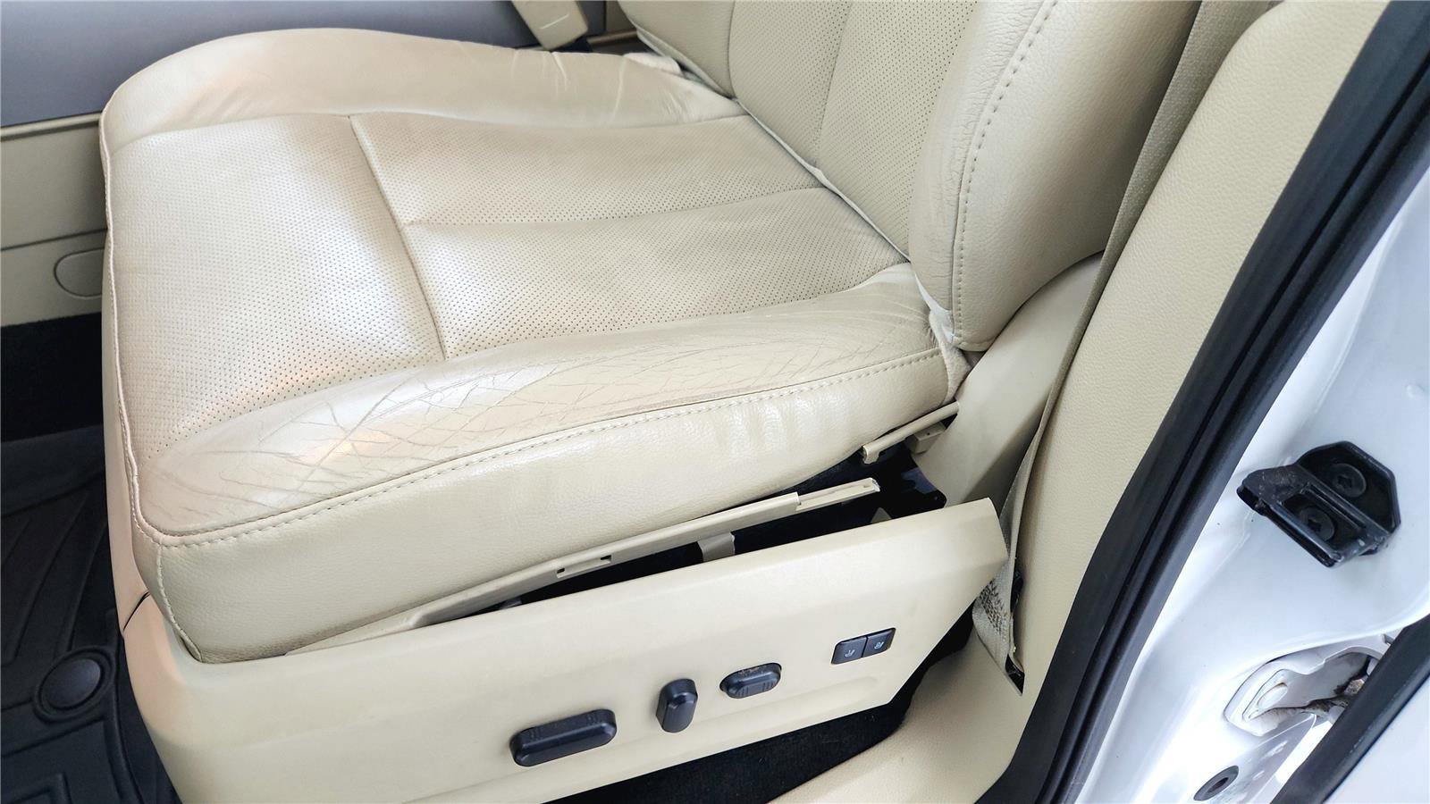 Used 2017 Ford Expedition EL Limited w/ Equipment Group 301A image 14