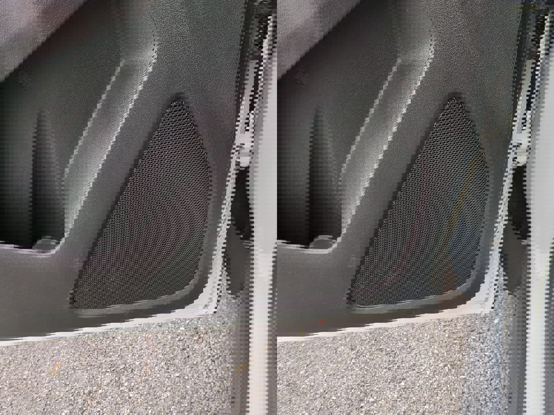 Certified 2019 Chevrolet Equinox LT w/ LPO, Blackout Package image 23