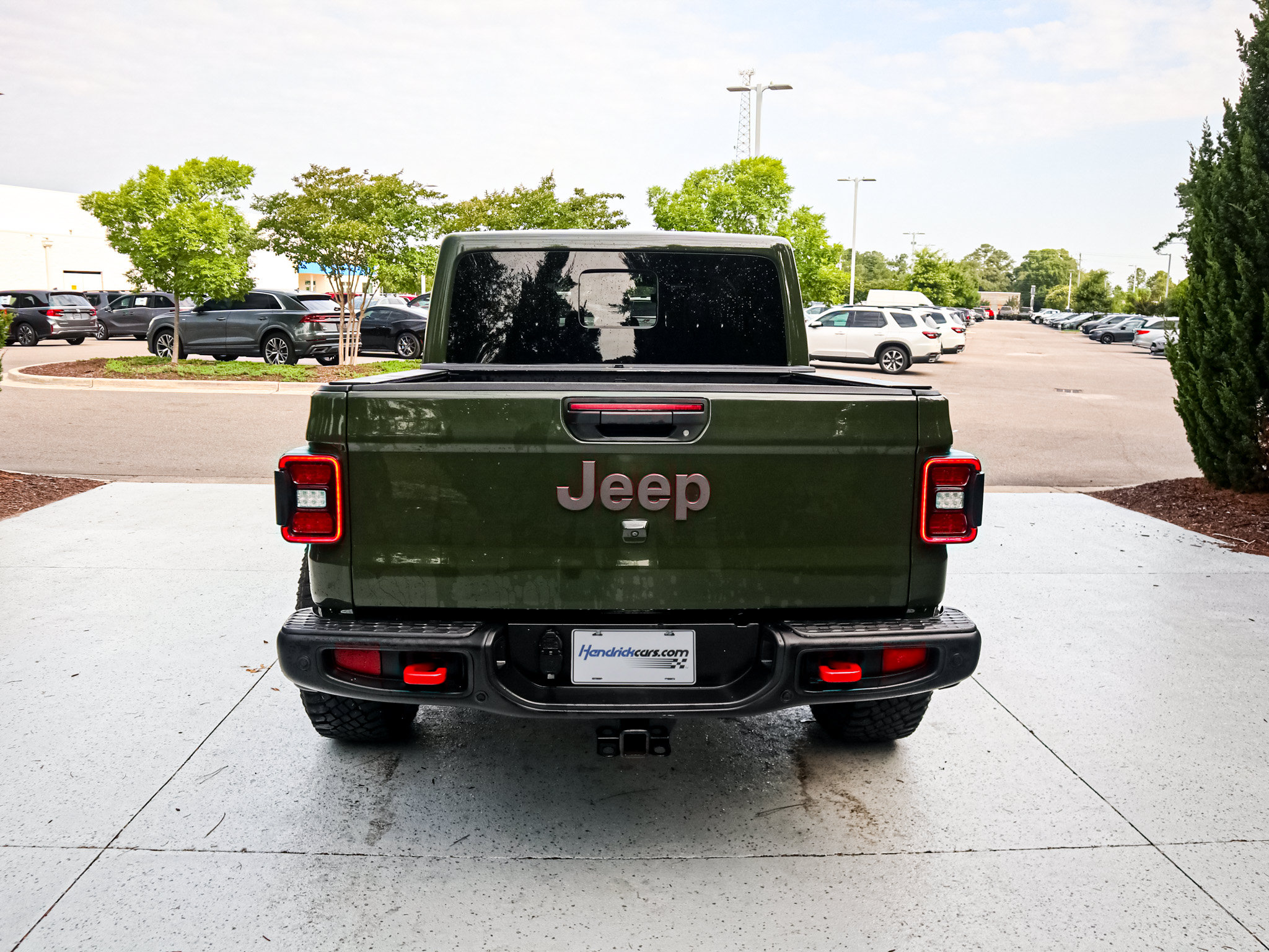 Used 2021 Jeep Gladiator Rubicon AWD/4WD image 10
