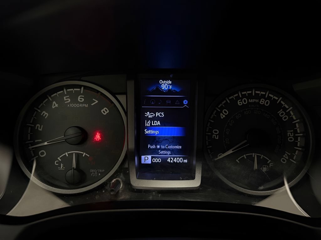 Used 2019 Toyota Tacoma TRD Sport w/ Technology Package AWD/4WD image 42